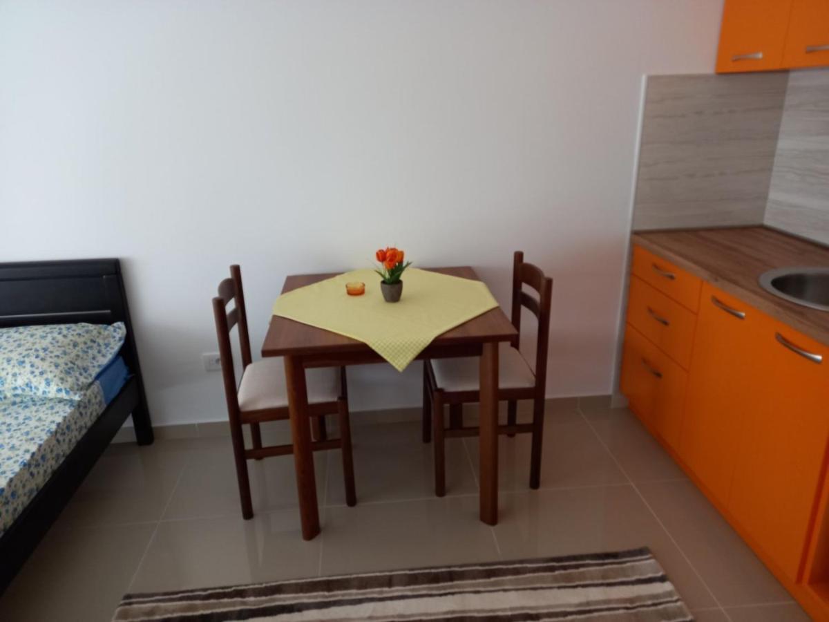 Apartman Savic Plus Leilighet Bar Eksteriør bilde