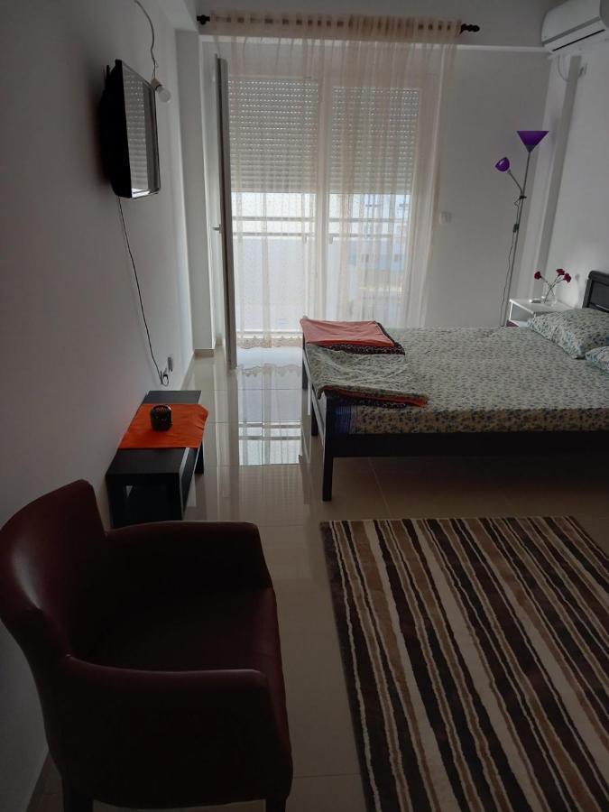 Apartman Savic Plus Leilighet Bar Eksteriør bilde